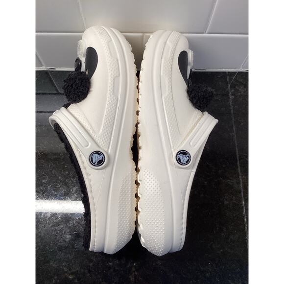 Crocs JUNIORS Classic Lined Super Cute Panda Bear Clog Shoes Black White Size 5 - Picture 8 of 10